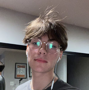 Meet your Posher, Corey